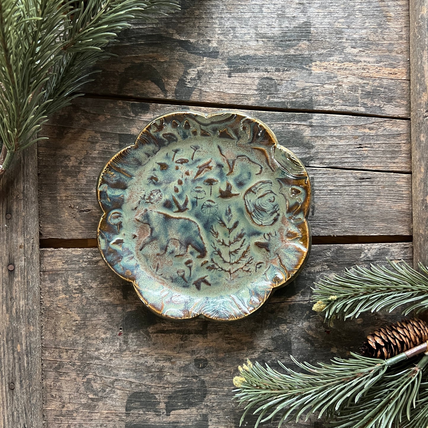 Scallop Edge Woodland Trinket Dish With Bear Trees Mushrooms - Ring Dish - Appetizer Plate